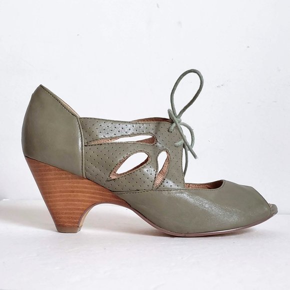 Size 5 - 6 SHOES Leather BAGS JEWELRY Vintage Glasses Objects Designer Fashion - Picture 11 of 16